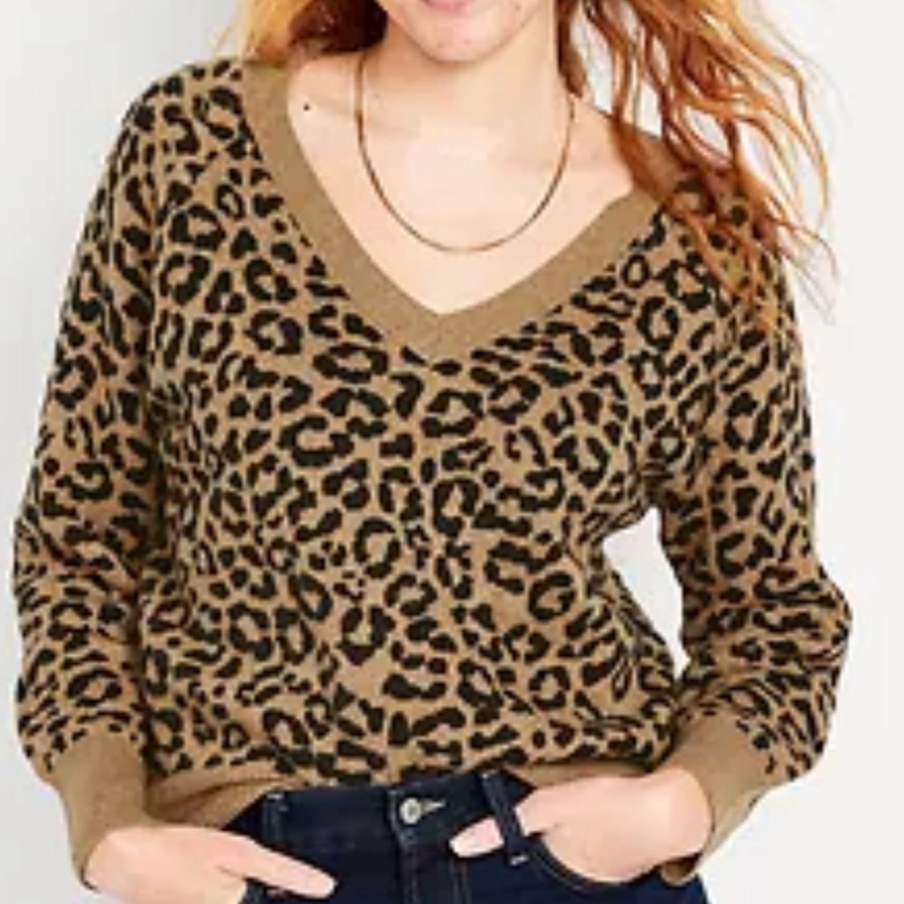 Old Navy SoSoft Brown Cheetah Print V-Neck Cocoon Sweater | Petite Small (PS)
